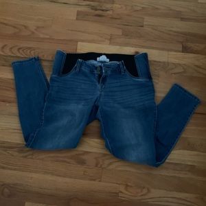 Light wash denim maternity jeans